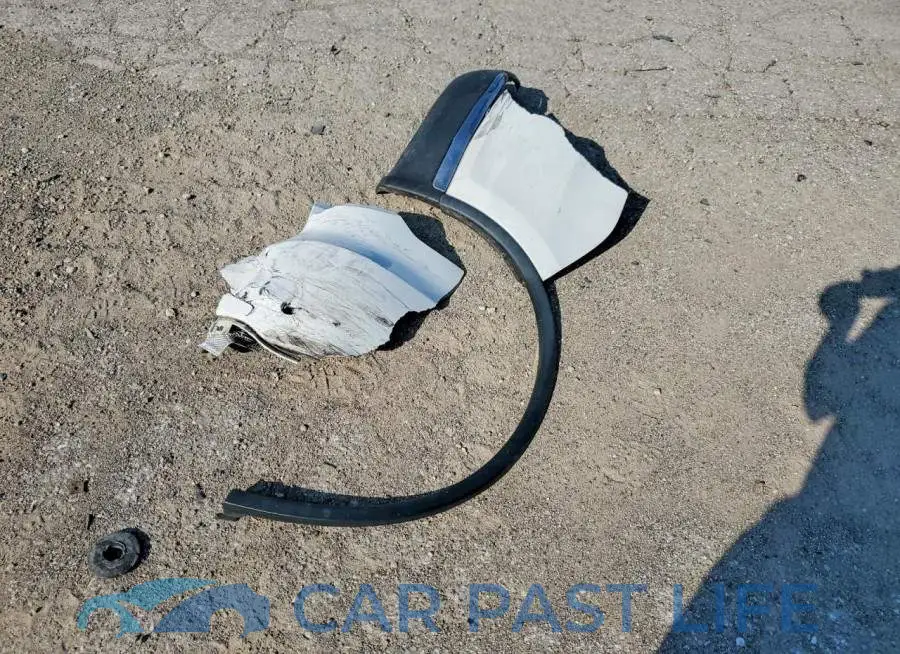 1C4RDJAG2HC937617# 13