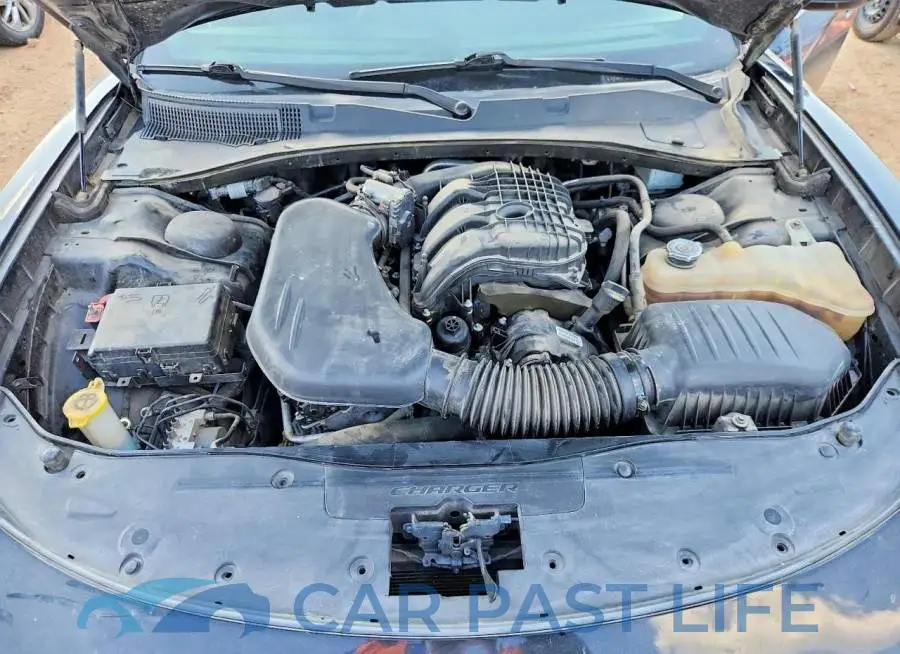 2C3CDXAG8JH298742# 11