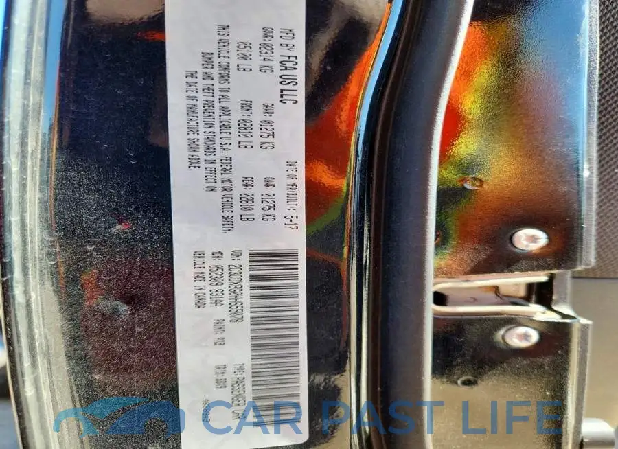 2C3CDXBG0HH655078# 12