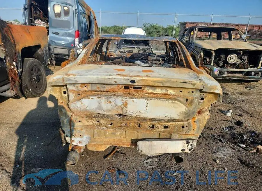 2C3CDXCT6LH229304# 6