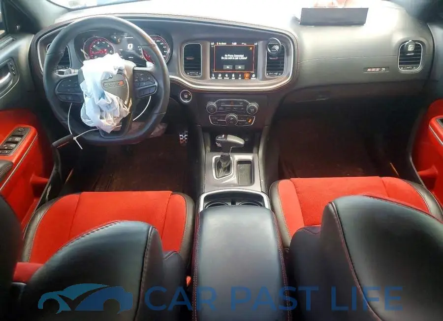 2C3CDXGJ6NH195375# 8