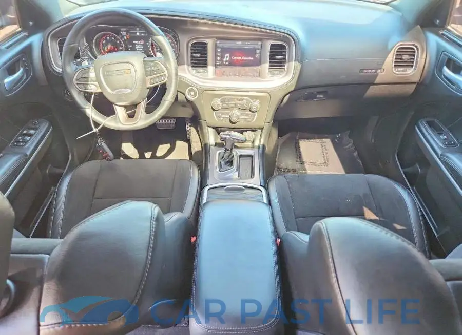 2C3CDXGJ7MH623095# 8