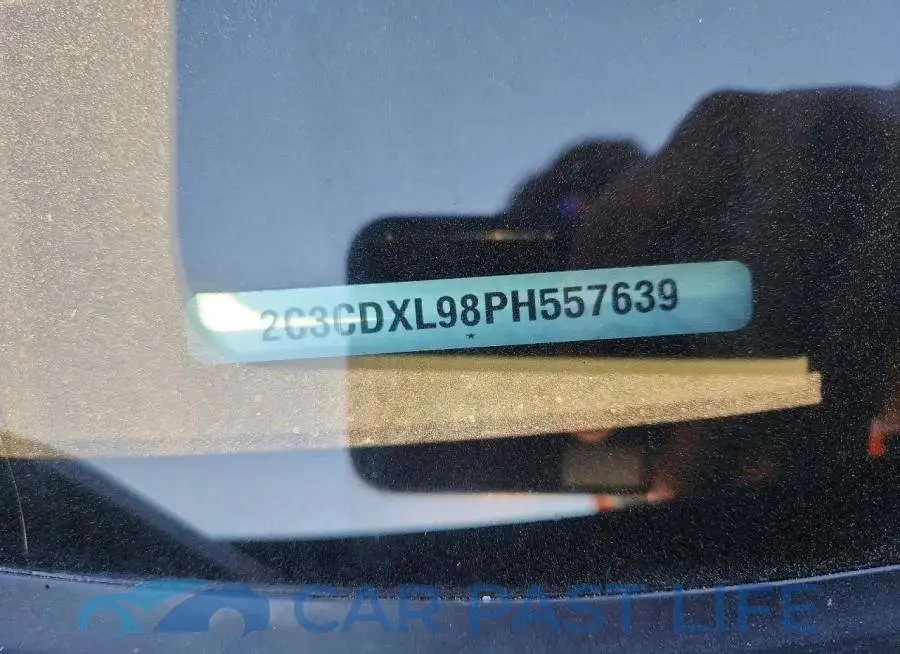 2C3CDXL98PH557639# 12