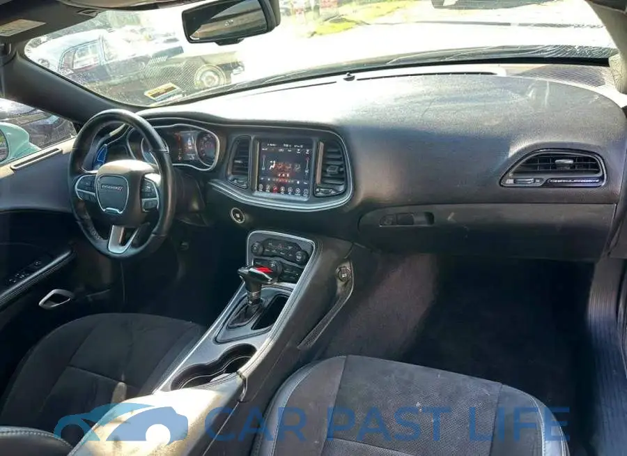 2C3CDZFJ8HH598078# 5