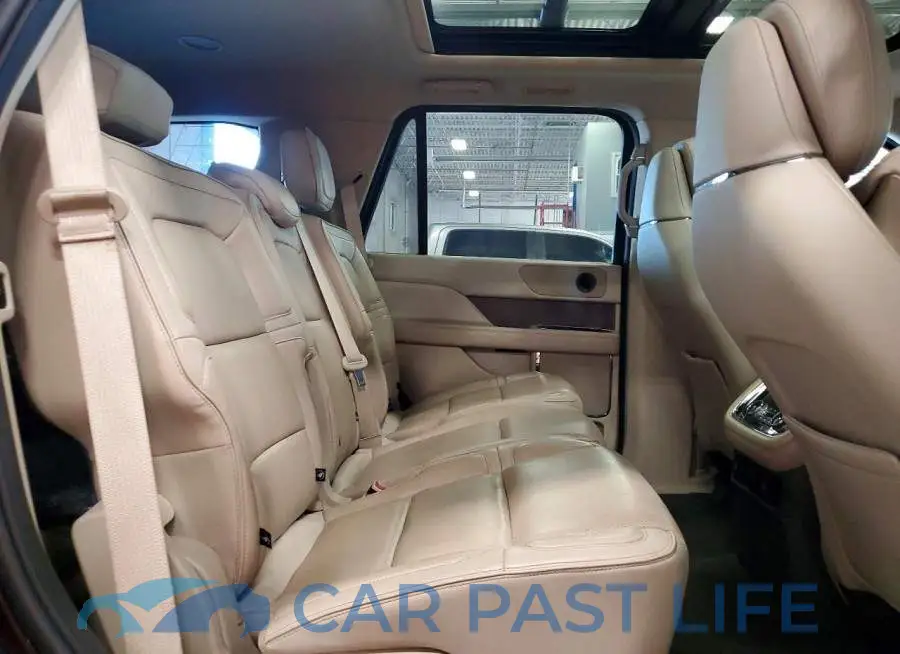 5LMJJ2LT3KEL08975# 11