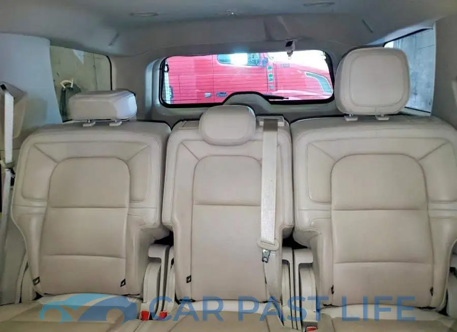 5LMJJ2LT3KEL08975# 10