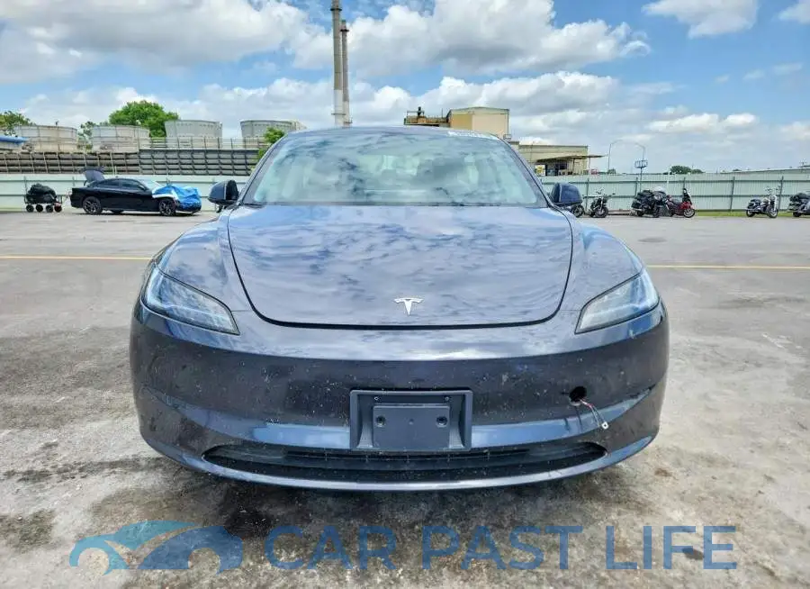 5YJ3E1EBXRF801337# 5