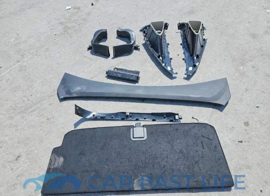 5YJXCAE25KF181347# 12