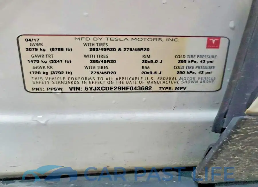 5YJXCDE29HF043692# 12