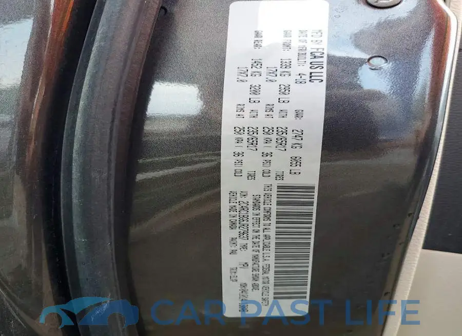 2C4RC1BG6JR279637# 13