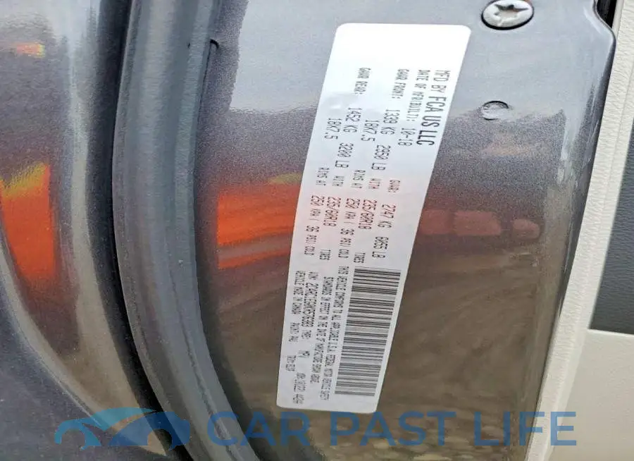 2C4RC1EG0KR576383# 14