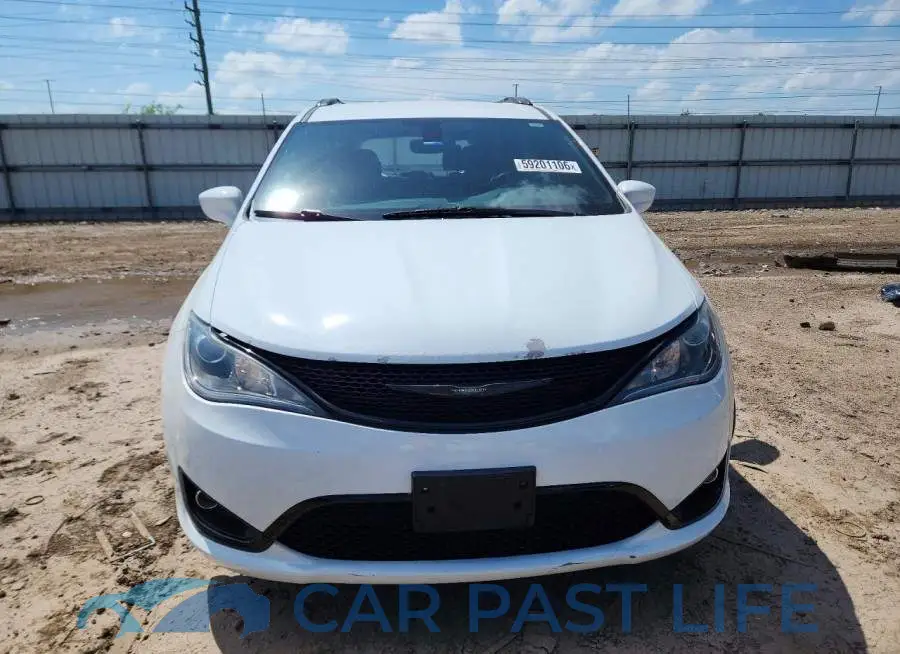 2C4RC1EG3KR589905# 5