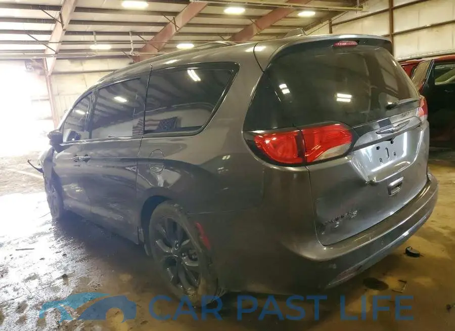 2C4RC1FG6JR356825# 2