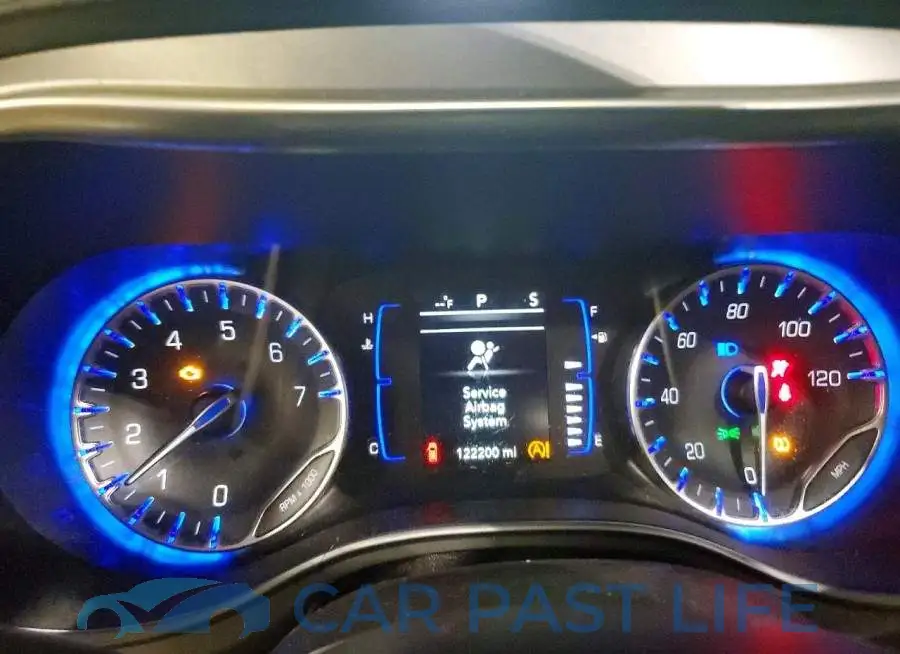 2C4RC1FG6JR356825# 9