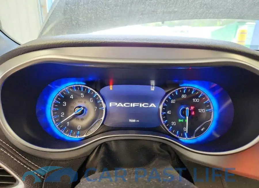 2C4RC1GGXLR116968# 9