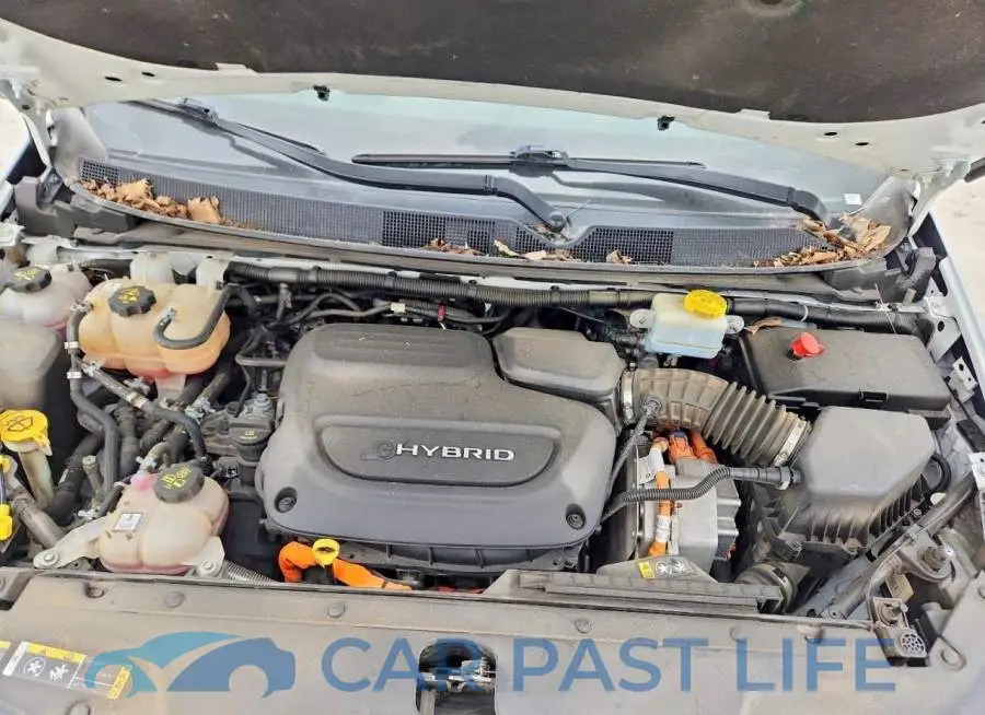 2C4RC1L74NR173840# 12