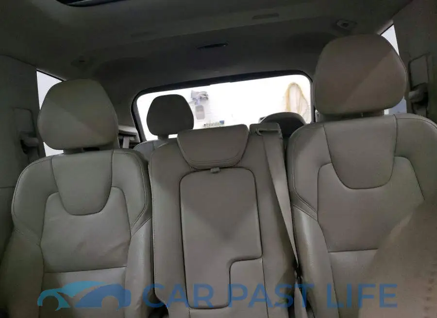 YV4A22PK7H1186897# 10