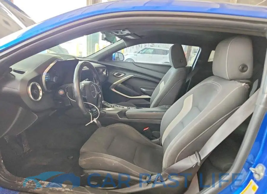 1G1FB1RS6J0114027# 7