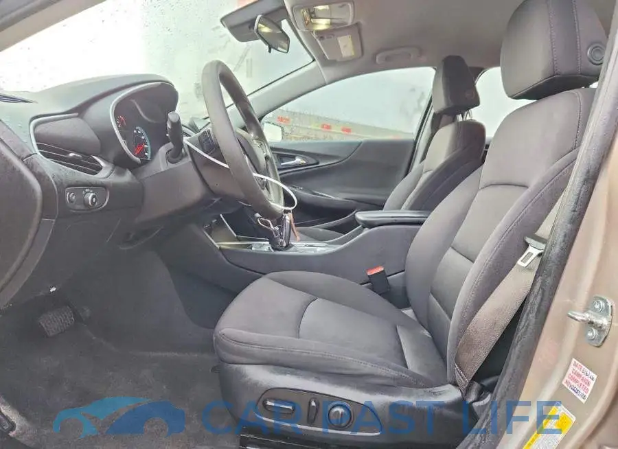 1G1ZD5ST1PF216598# 7