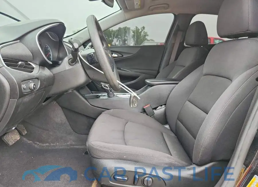 1G1ZD5ST2PF217498# 7