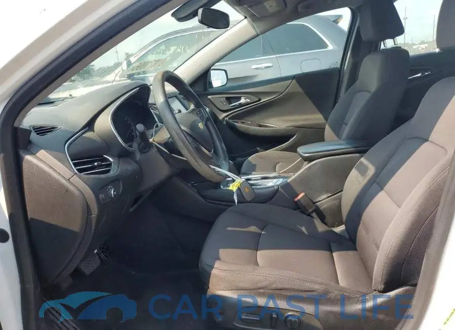 1G1ZD5ST9JF115039# 7