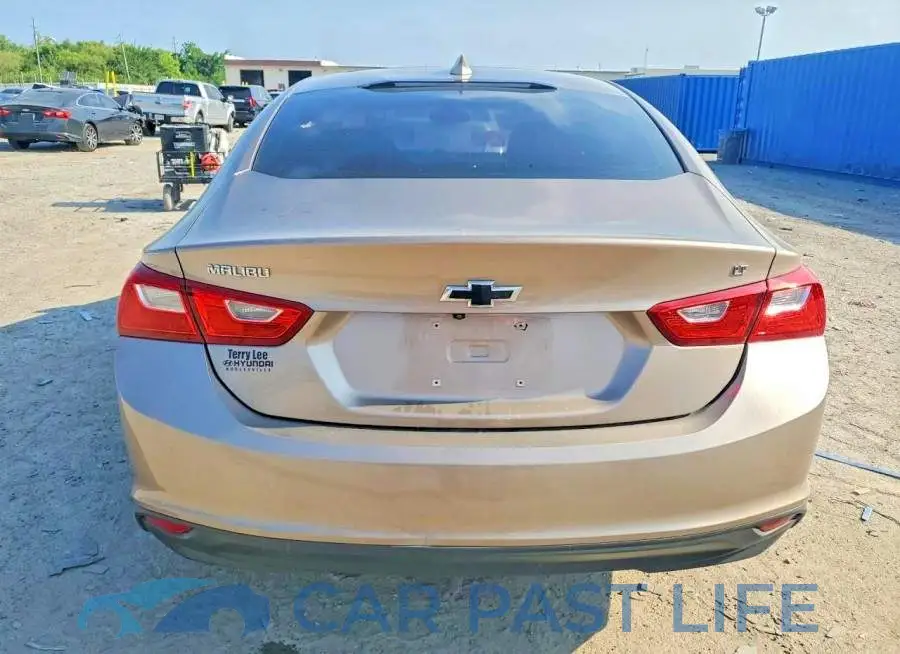 1G1ZD5ST9JF115204# 6