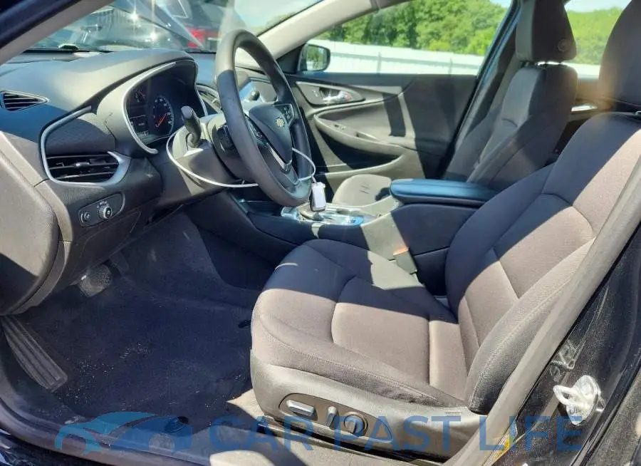 1G1ZD5ST9PF184970# 7