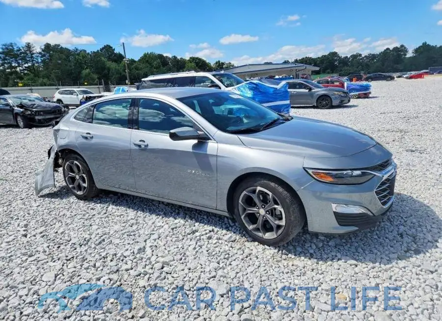 1G1ZD5ST9PF228305# 4