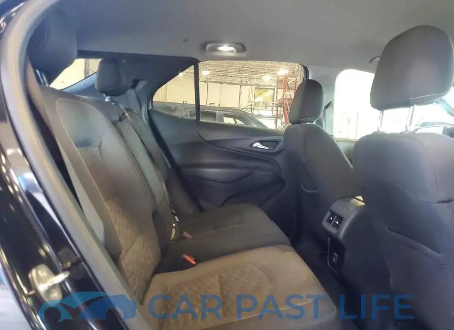 2GNAXKEV5M6137651# 11