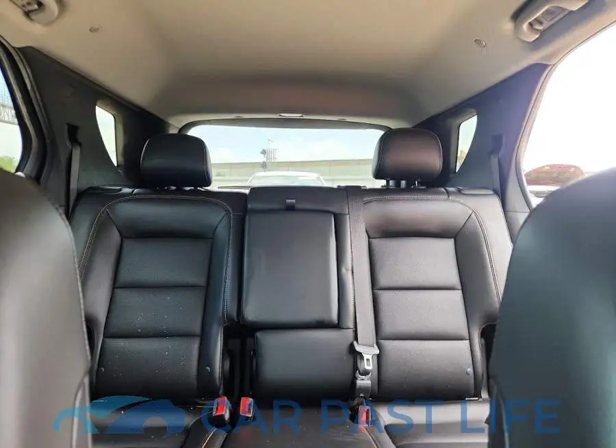 2GNAXNEV9M6103472# 10