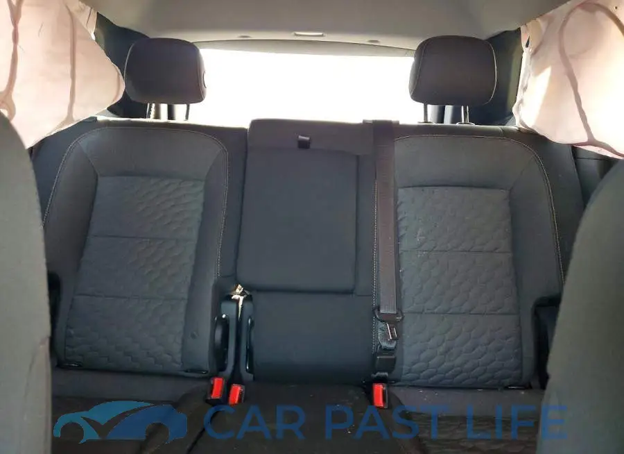 2GNAXTEV6L6133449# 10