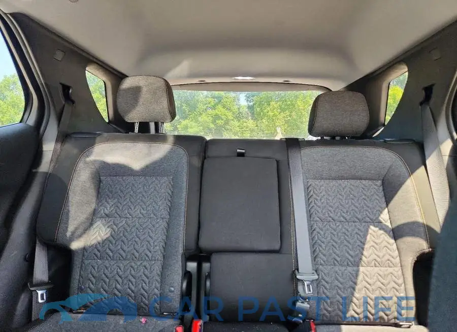 3GNAXTEG9RS231922# 10