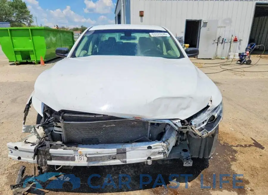 1FAHP2D87KG100977# 5