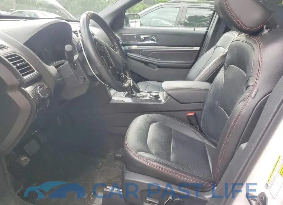 1FM5K8GT9JGA67909# 7
