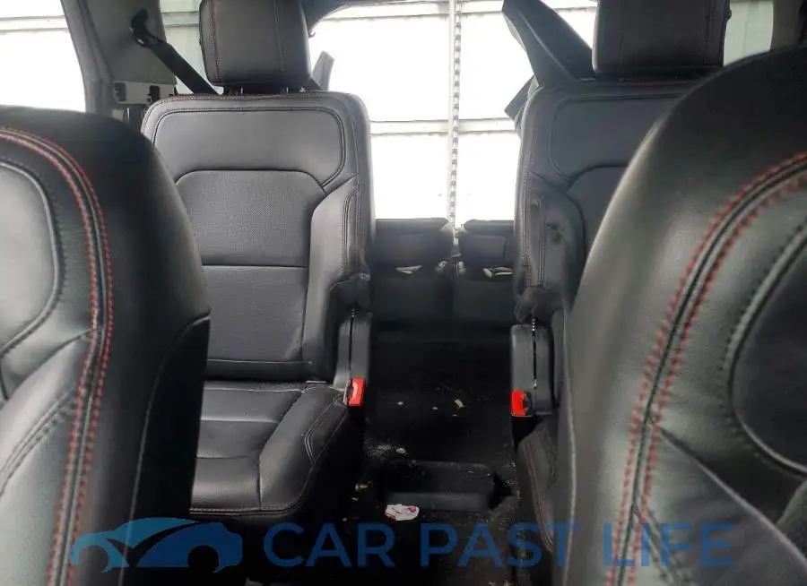 1FM5K8GT9JGA67909# 10