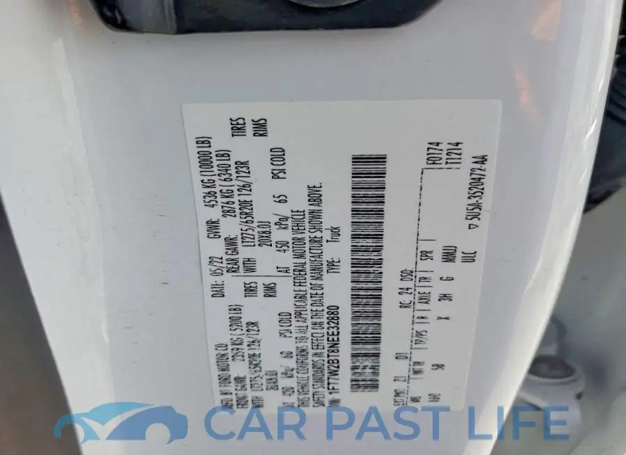 1FT7W2BT8NEE32880# 12