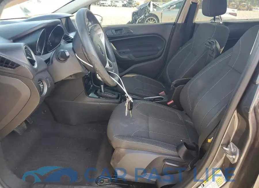 3FADP4BJ2KM106885# 7