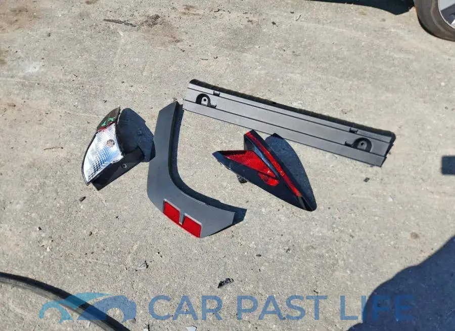 5NMJBCDE1SH471325# 13