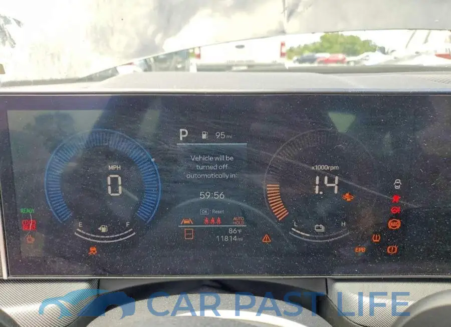 KMHL24JJ1TA145578# 9