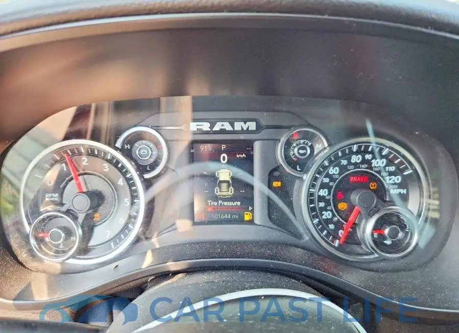 1C6SRFFT5KN800079# 9