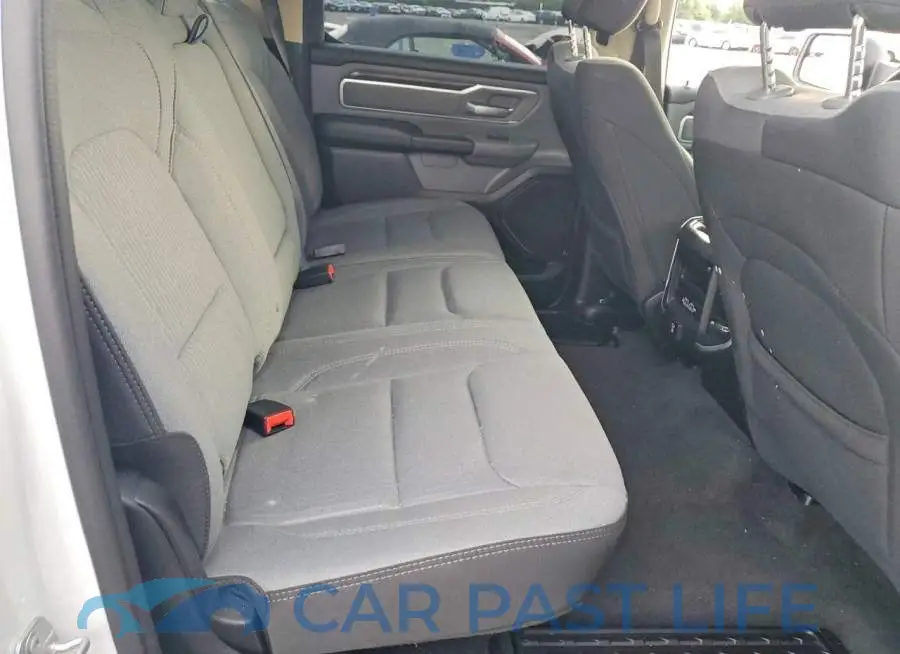 1C6SRFMT2LN142368# 10