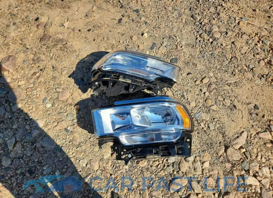 3C6UR5CJ7NG281748# 12