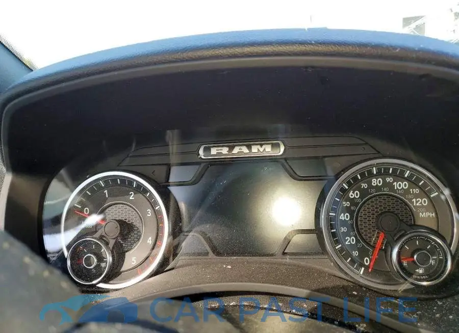 3C6UR5DL6RG281875# 9