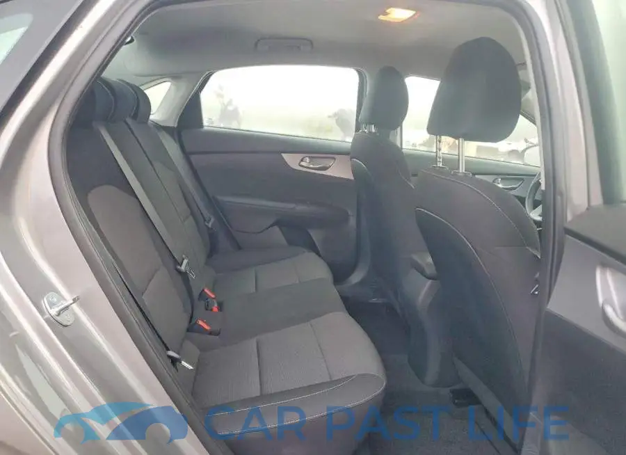3KPF24AD0RE790689# 10