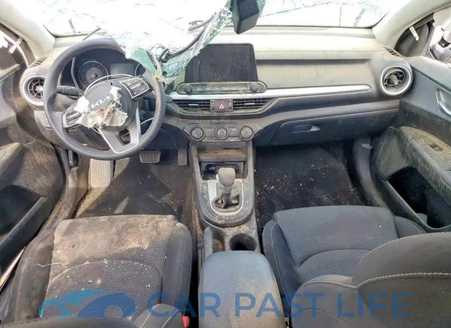 3KPF24AD5RE836596# 8