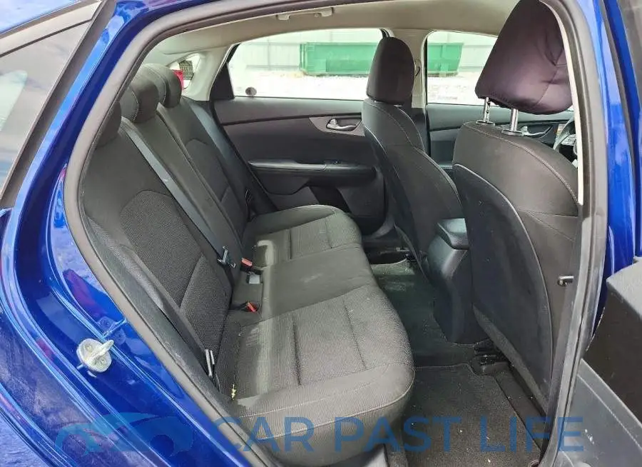 3KPF24AD8LE259487# 10
