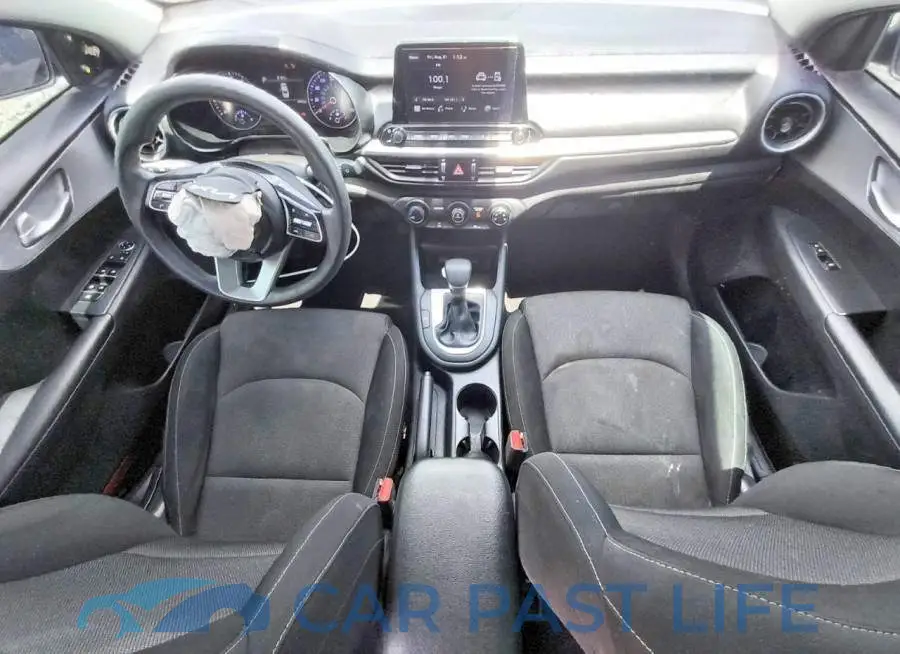 3KPF24AD9PE642859# 8