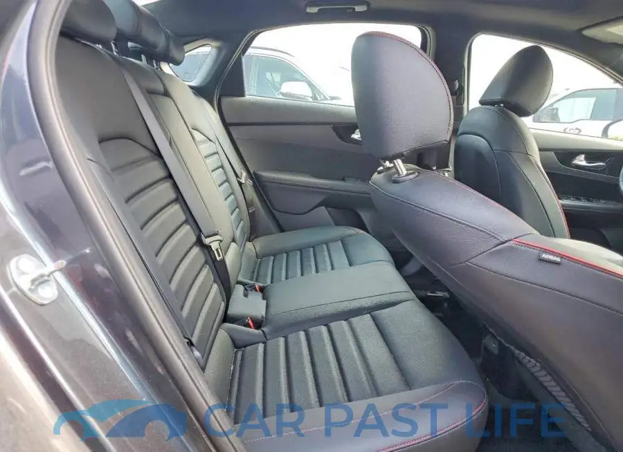 3KPF44AC6RE713262# 10