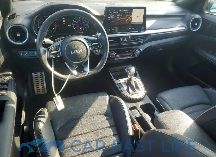 3KPF54AD8RE829827# 8