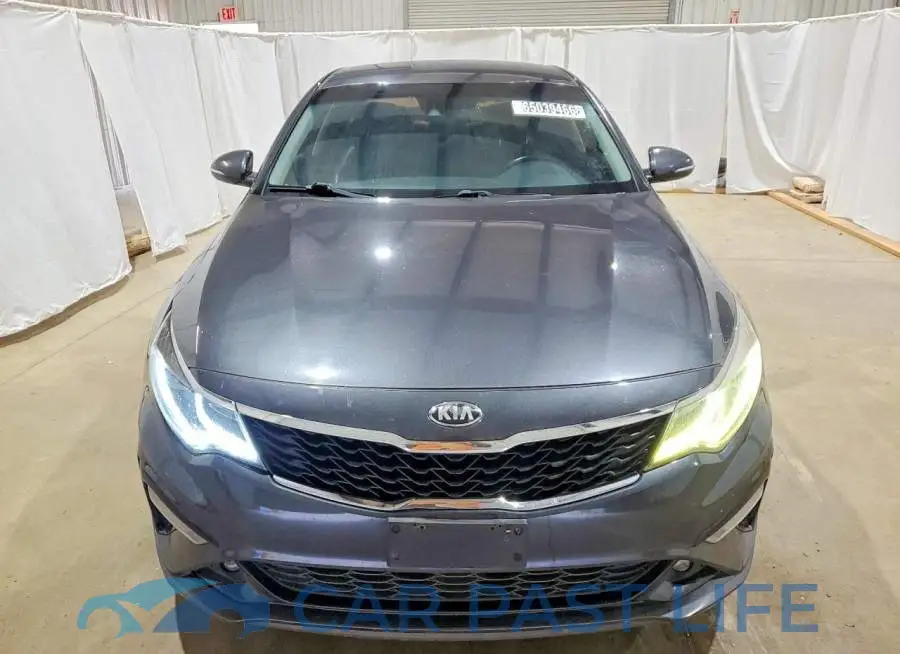 5XXGT4L38KG299872# 5